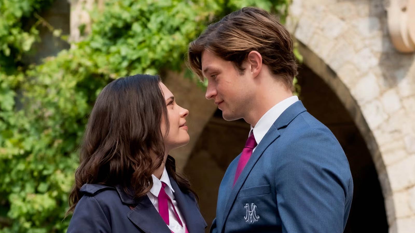 Read more about the article Maxton Hall Season 2 Finale Review — Did One Misleading Photo Ruin Ruby’s Future Forever?